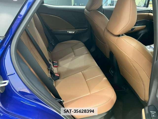 Lexus LBX 2024-08 7795714-6