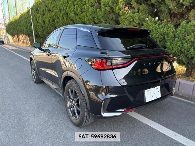 Lexus LBX 2024-08 7796221-1