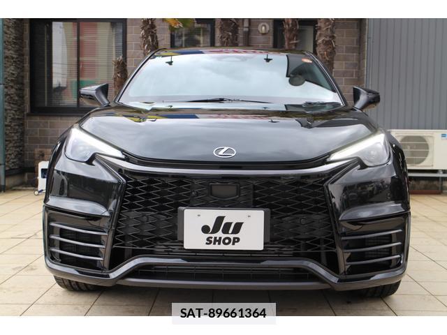 Lexus LBX 2025-04 7810677-18