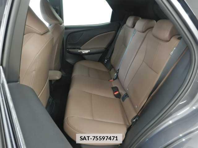 Lexus LBX 2024-12 7810905-17