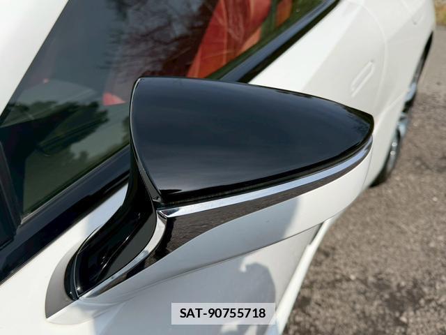 Lexus LC 2021-07 7794386-11