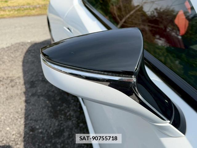 Lexus LC 2021-07 7794386-2