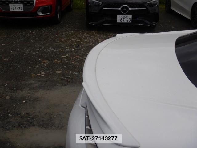 Lexus LC 2017-09 7800885-12