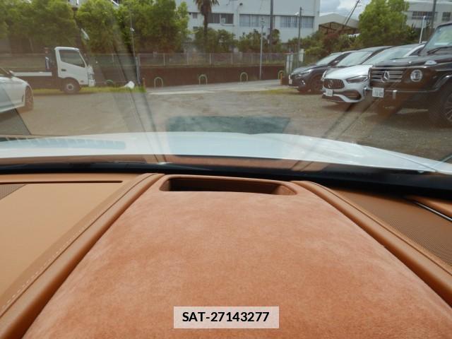 Lexus LC 2017-09 7800885-18