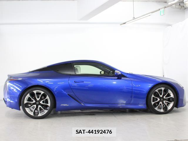 Lexus LC 2018-04 7802552-10