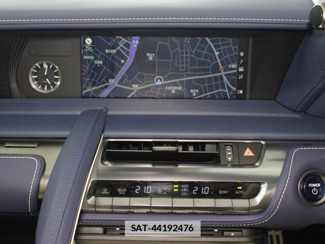 Lexus LC 2018-04 7802552-11