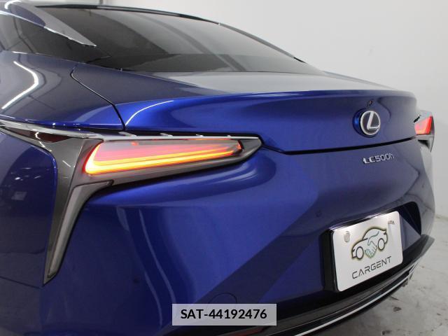 Lexus LC 2018-04 7802552-18