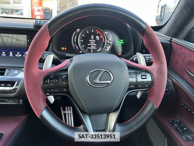 Lexus LC 2017-10 7803910-10