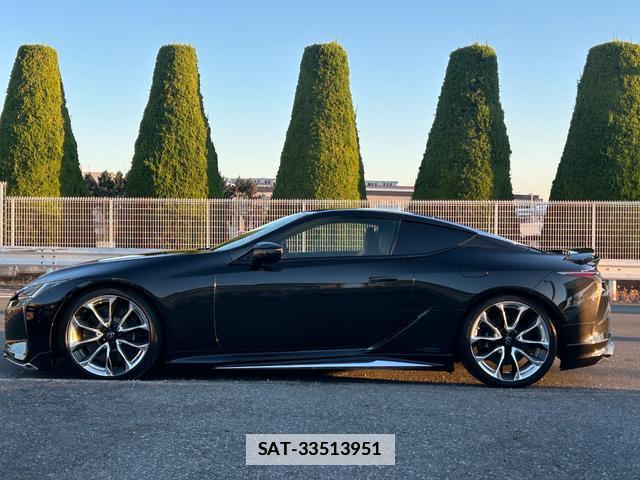 Lexus LC 2017-10 7803910-12