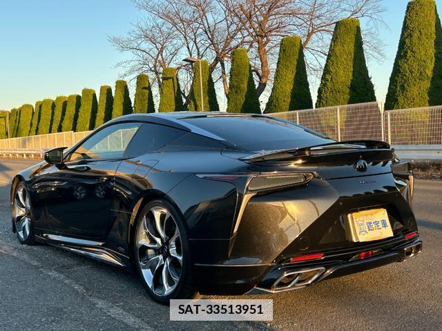 Lexus LC 2017-10 7803910-3