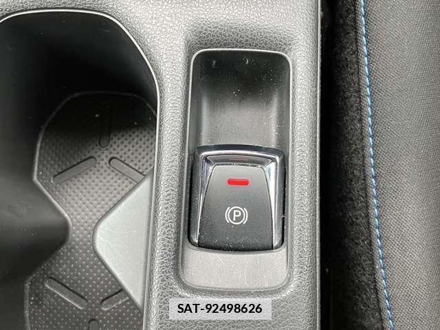Nissan LEAF 2021-08 7793712-5