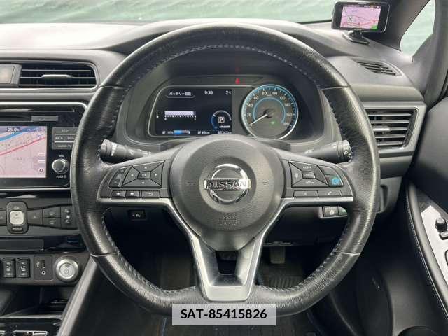 Nissan LEAF 2018-02 7793738-1