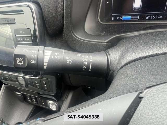 Nissan LEAF 2017-11 7793760-5