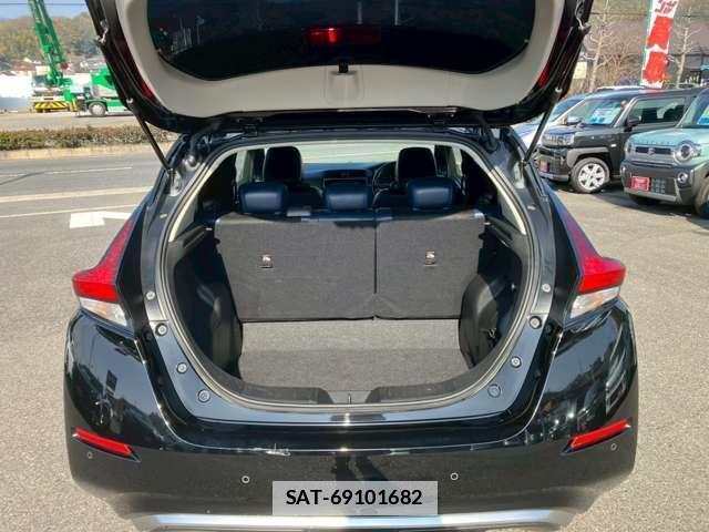 Nissan LEAF 2020-03 7795928-18