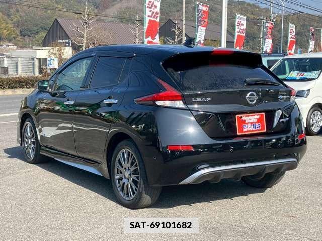 Nissan LEAF 2020-03 7795928-5