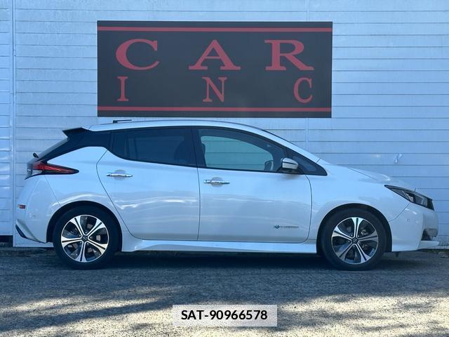 Nissan LEAF 2022-01 7800043-18