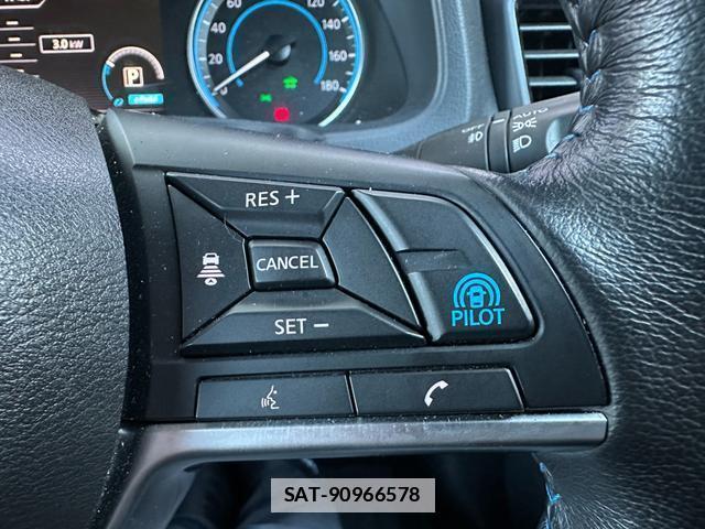 Nissan LEAF 2022-01 7800043-5
