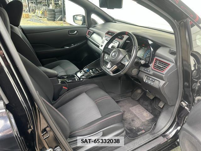 Nissan LEAF 2019-01 7800049-11