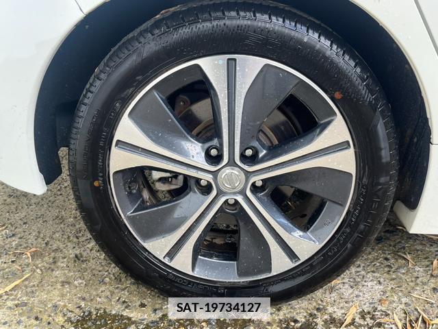 Nissan LEAF 2018-06 7800079-15