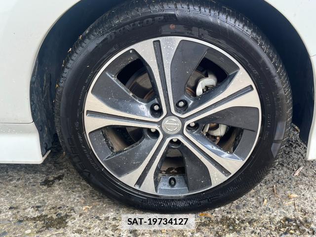 Nissan LEAF 2018-06 7800079-16