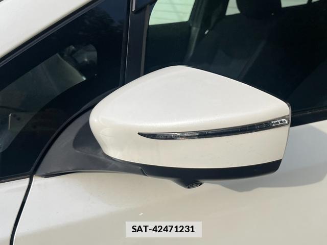 Nissan LEAF 2020-01 7800084-15