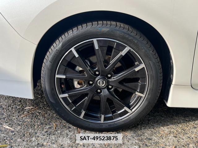 Nissan LEAF 2019-11 7800086-8
