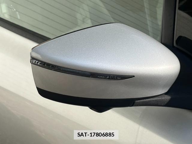 Nissan LEAF 2018-01 7800088-19