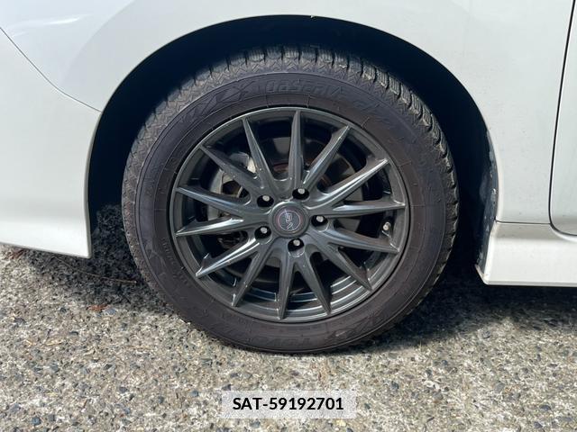 Nissan LEAF 2019-08 7800090-17