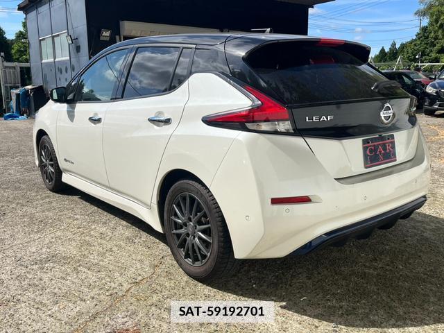 Nissan LEAF 2019-08 7800090-18