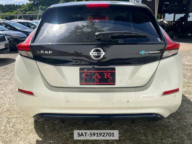 Nissan LEAF 2019-08 7800090-7