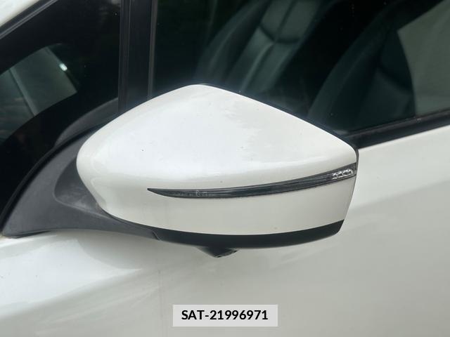 Nissan LEAF 2018-02 7800095-13