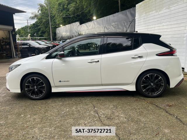 Nissan LEAF 2019-07 7800099-9