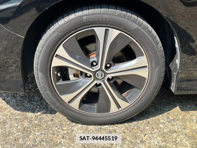 Nissan LEAF 2018-03 7800100-8
