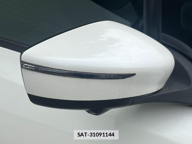 Nissan LEAF 2018-02 7800104-18