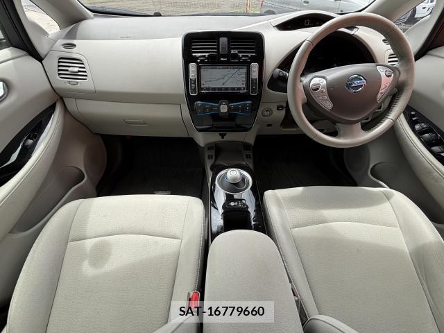 Nissan LEAF 2016-02 7801832-2