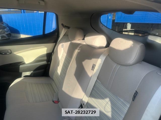 Nissan LEAF 2020-02 7803479-12