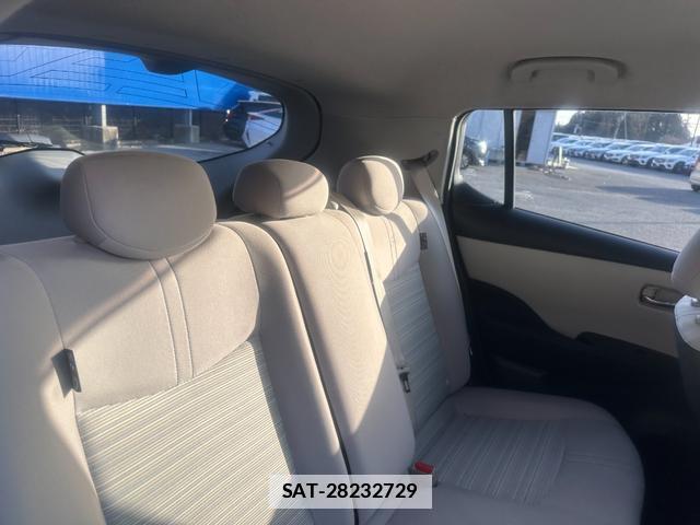 Nissan LEAF 2020-02 7803479-16