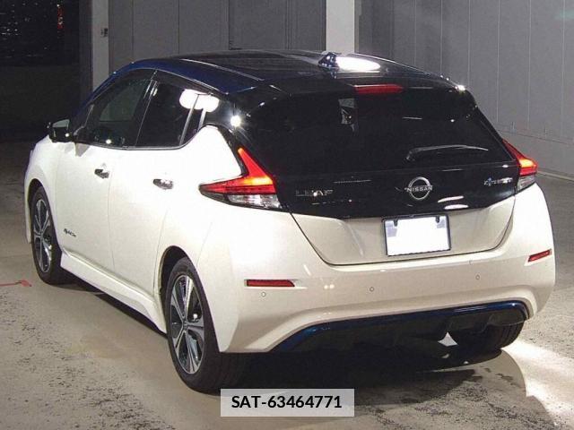 Nissan LEAF 2021-10 7810447-4