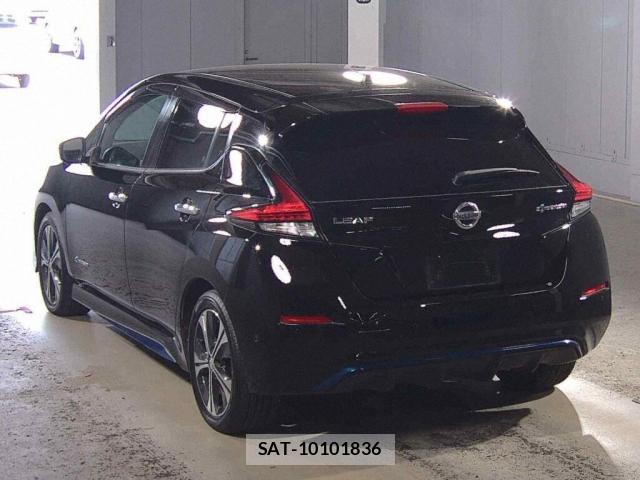 Nissan LEAF 2017-10 7810469-1