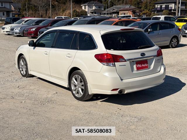 Subaru LEGACY TOURING WAGON 2013-06 7798520-17