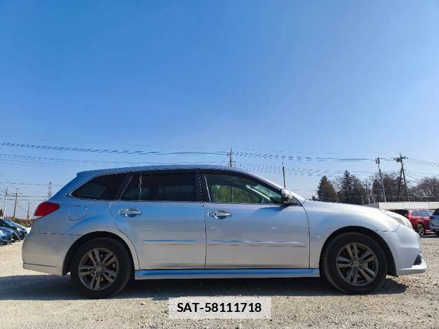 Subaru LEGACY TOURING WAGON 2013-09 7798524-2
