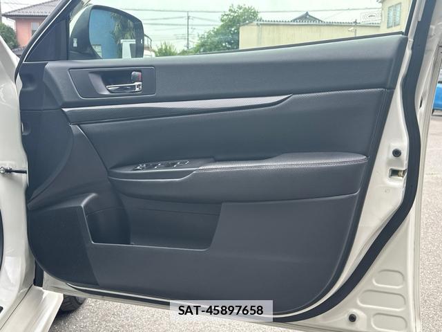 Subaru LEGACY TOURING WAGON 2013-06 7808987-16