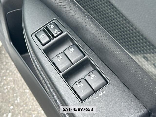 Subaru LEGACY TOURING WAGON 2013-06 7808987-17