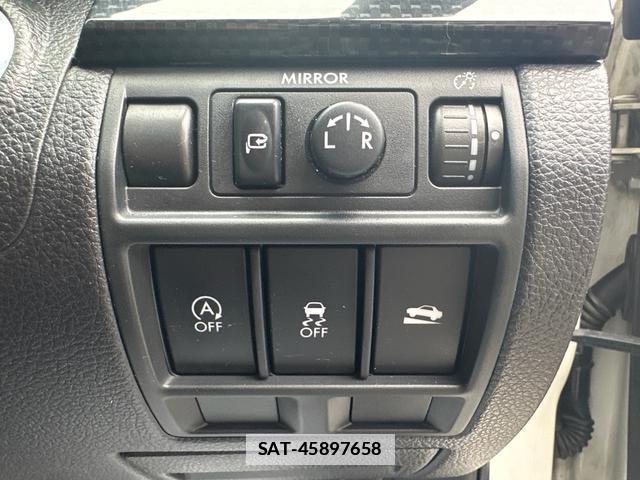 Subaru LEGACY TOURING WAGON 2013-06 7808987-6