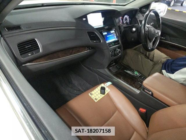 Honda LEGEND 2017-05 7811037-2