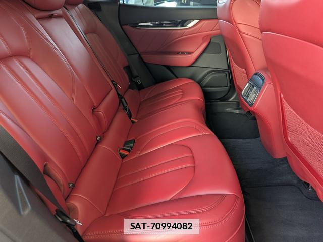 Maserati LEVANTE 2019-09 7795299-15