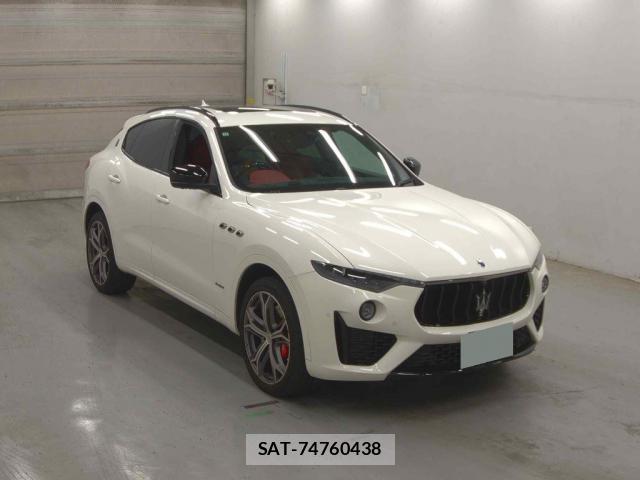 Maserati LEVANTE 2021-10 7809223-0
