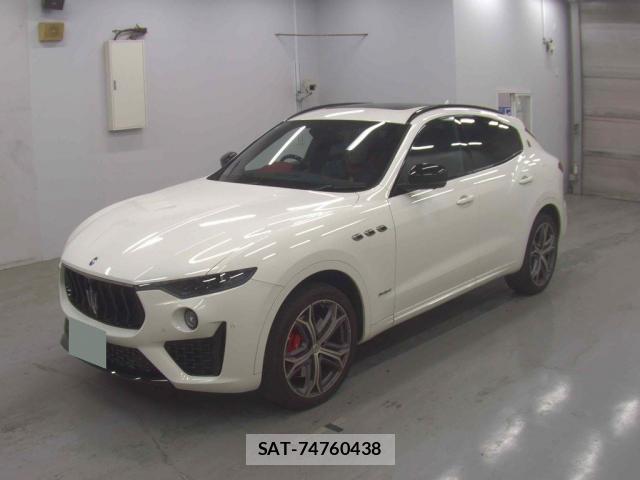 Maserati LEVANTE 2021-10 7809223-4