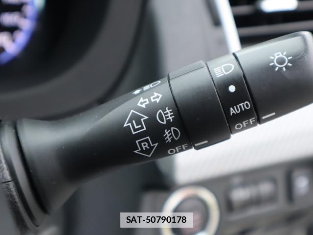 Subaru LEVORG 2014-05 7798332-15
