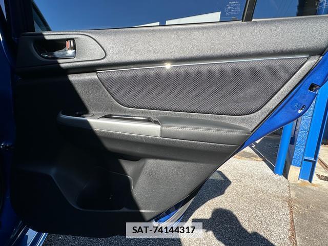 Subaru LEVORG 2019-05 7803456-17